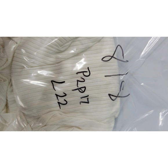 Vero Moda Rid Knit Cut Out Front Top XL - Picture 4 of 5